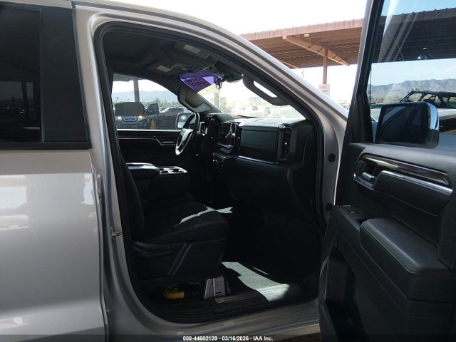 2022 CHEVROLET SILVERADO 1500 1GCUDDED6NZ564005 Photo 4