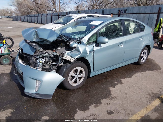 JTDKN3DU8F1910989 Toyota Prius Four
