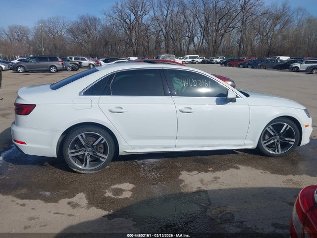 44602161 :رقم المزاد ، WAUFNAF42HN017857 vin ، 2017 Audi A4 2.0t Premium مزاد بيع
