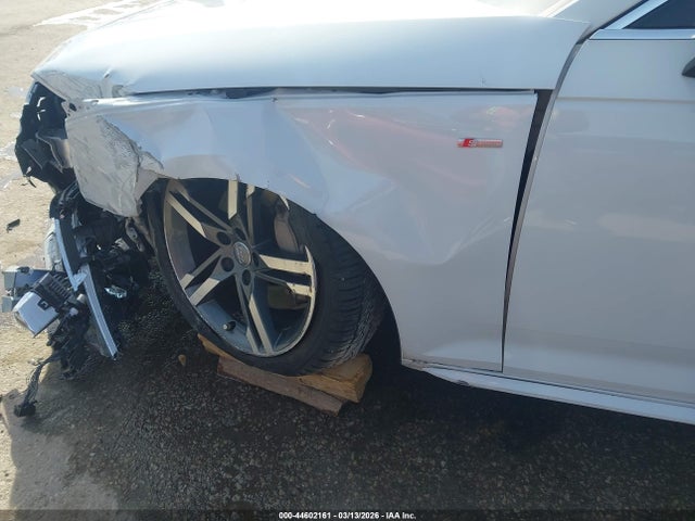 44602161 :رقم المزاد ، WAUFNAF42HN017857 vin ، 2017 Audi A4 2.0t Premium مزاد بيع