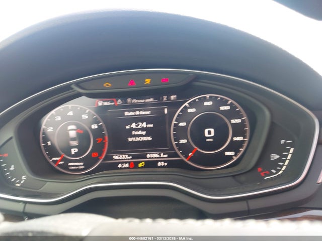 44602161 :رقم المزاد ، WAUFNAF42HN017857 vin ، 2017 Audi A4 2.0t Premium مزاد بيع