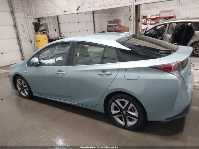 JTDKARFU9G3526155 Toyota Prius Four Touring