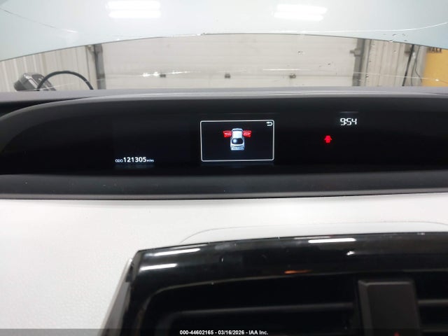 JTDKARFU9G3526155 Toyota Prius Four Touring