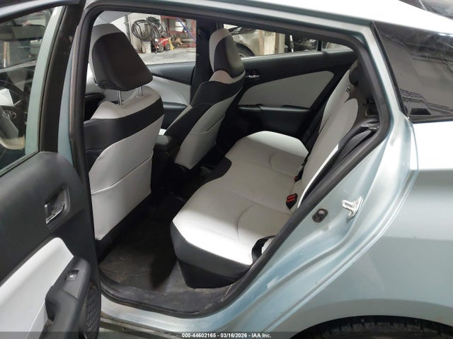 JTDKARFU9G3526155 Toyota Prius Four Touring