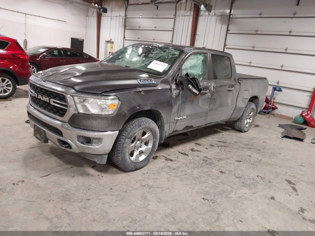 44602171 :رقم المزاد ، 1C6RRFMG0NN383723 vin ، 2022 Ram 1500 Big Horn  4x4 6'4 Box مزاد بيع