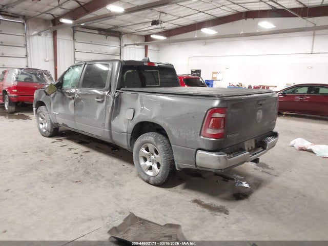 44602171 :رقم المزاد ، 1C6RRFMG0NN383723 vin ، 2022 Ram 1500 Big Horn  4x4 6'4 Box مزاد بيع