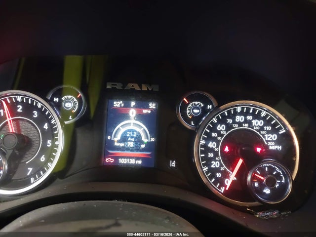 44602171 :رقم المزاد ، 1C6RRFMG0NN383723 vin ، 2022 Ram 1500 Big Horn  4x4 6'4 Box مزاد بيع
