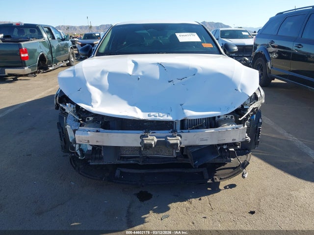 5XXG64J22NG128234 KIA K5 Gt-line