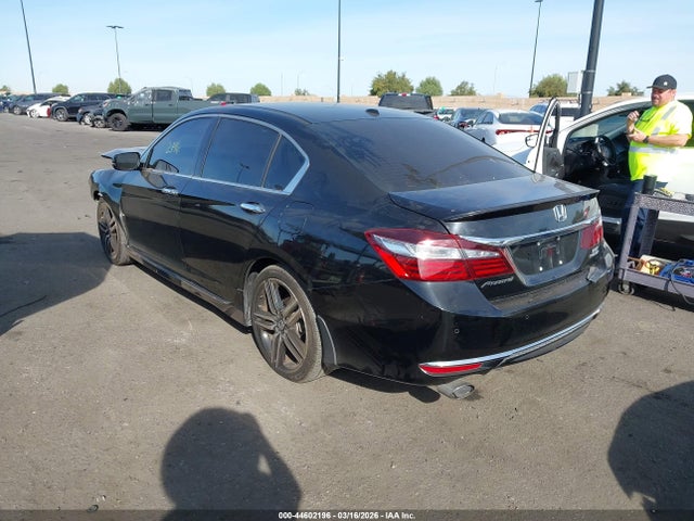 1HGCR3F98HA019638 Honda Accord Touring V6