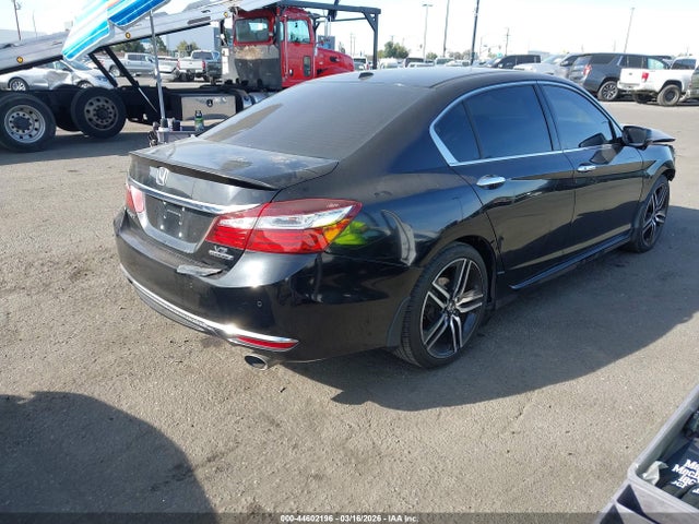 1HGCR3F98HA019638 Honda Accord Touring V6