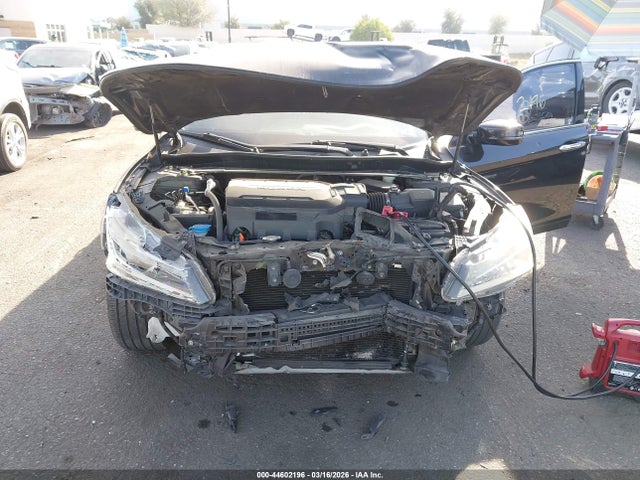 1HGCR3F98HA019638 Honda Accord Touring V6