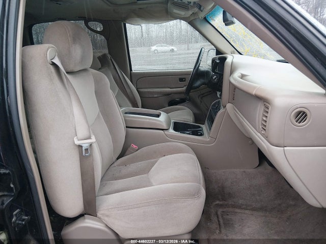 44602227 :رقم المزاد ، 1GKFK16T34J147946 vin ، 2004 Gmc Yukon Xl 1500 Sle مزاد بيع