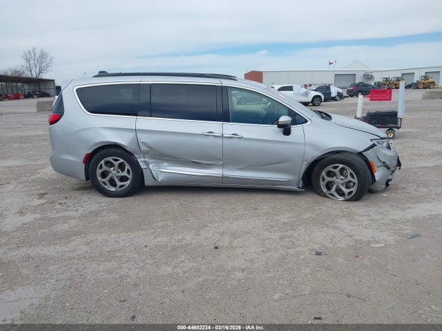 2023 Chrysler Pacifica Limited მანქანა იყიდება აუქციონზე, vin: 2C4RC1GG4PR623726, აუქციონის ნომერი: 44602234