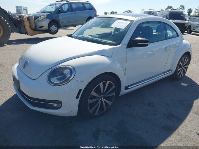 2013 Volkswagen Beetle Turbo მანქანა იყიდება აუქციონზე, vin: 3VW4A7AT1DM602986, აუქციონის ნომერი: 44602243