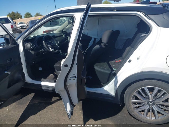 2023 Nissan Kicks Sv Xtronic Cvt მანქანა იყიდება აუქციონზე, vin: 3N1CP5CV0PL524715, აუქციონის ნომერი: 44602250