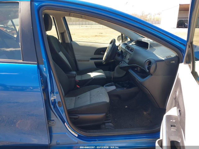 2013 TOYOTA PRIUS C JTDKDTB37D1037214 Photo 4