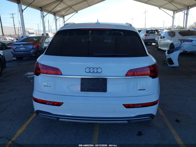 Продаж на аукціоні авто 2023 Audi Q5 Premium 40 Tfsi Quattro S Tronic, vin: WA1ABAFY8P2178037, номер лоту: 44602304
