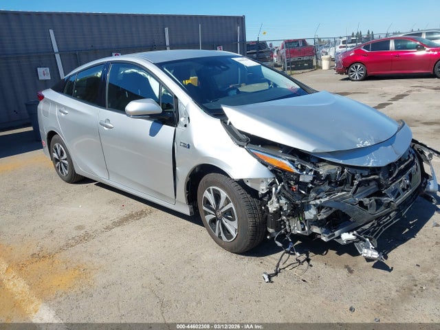 2017 TOYOTA PRIUS PRIME JTDKARFP5H3055911