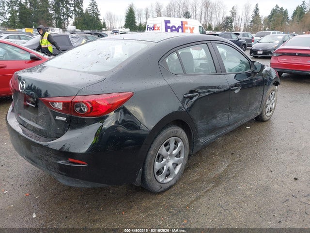 JM1BM1U77E1140915 Mazda Mazda3 I Sport