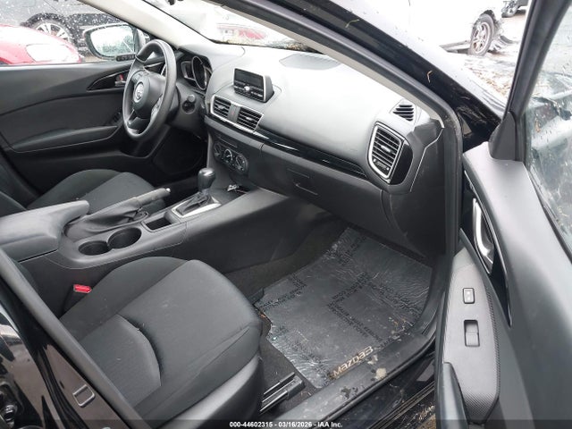 JM1BM1U77E1140915 Mazda Mazda3 I Sport