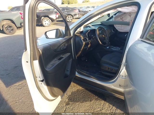 3GNAXKEV8ML353117 Chevrolet Equinox Fwd Lt