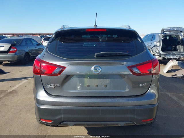 JN1BJ1CP3JW164221 Nissan Rogue Sport Sv