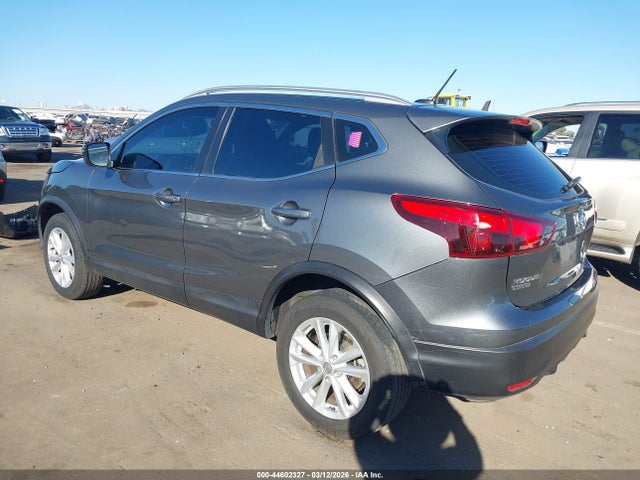 JN1BJ1CP3JW164221 Nissan Rogue Sport Sv