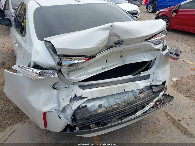 JTDEAMDE1MJ013775 Toyota Corolla Hybrid Le