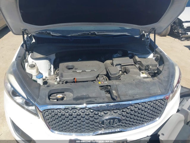 5XYPG4A35GG037706 KIA Sorento 2.4l Lx