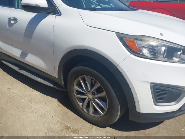 5XYPG4A35GG037706 KIA Sorento 2.4l Lx