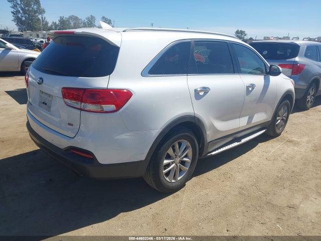 5XYPG4A35GG037706 KIA Sorento 2.4l Lx