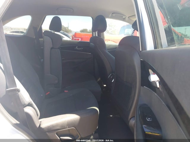 5XYPG4A35GG037706 KIA Sorento 2.4l Lx