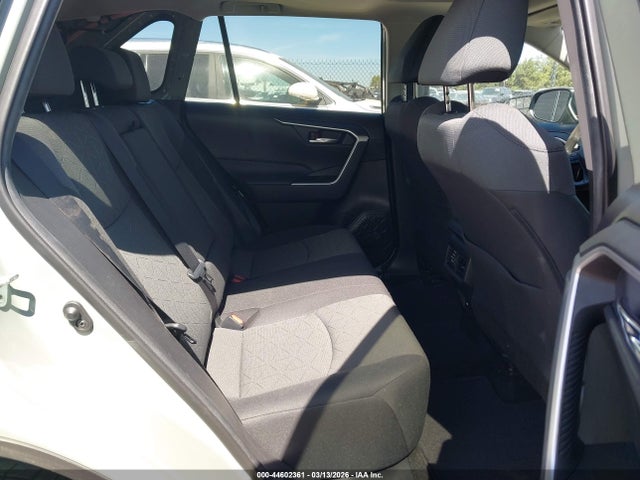 2T3W1RFV6MW132521 Toyota Rav4 Xle