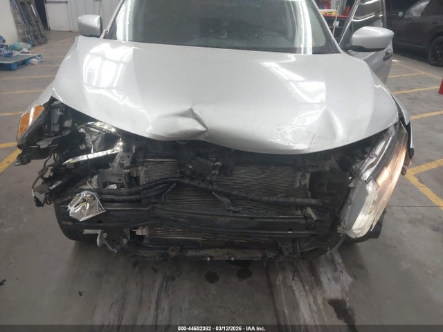 5N1AT2MTXLC752332 Nissan Rogue S Fwd