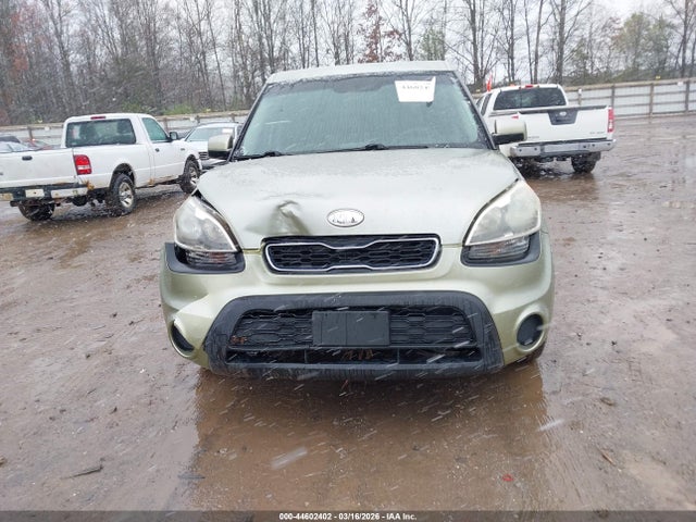 44602402 :رقم المزاد ، KNDJT2A52C7387874 vin ، 2012 Kia Soul مزاد بيع