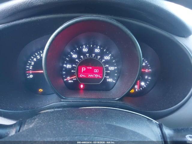 2015 Kia Soul მანქანა იყიდება აუქციონზე, vin: KNDJN2A25F7142703, აუქციონის ნომერი: 44602414