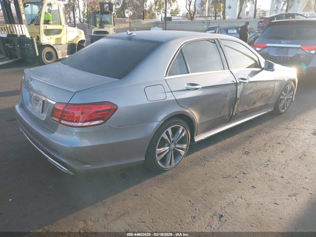 Mercedes-Benz E 350 2014 WDDHF5KB3EB042418 Image 4
