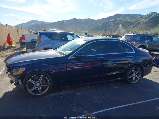 55SWF4JBXHU184052 Mercedes-Benz C 300 Sport
