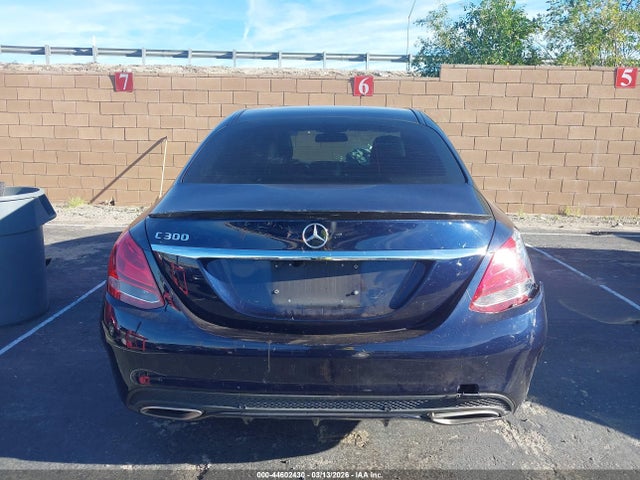 55SWF4JBXHU184052 Mercedes-Benz C 300 Sport
