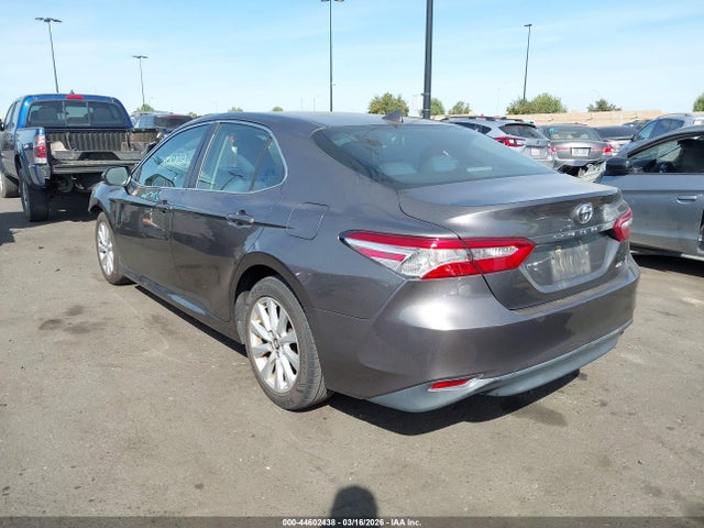 4T1B11HK5KU229735 Toyota CAMRY LE