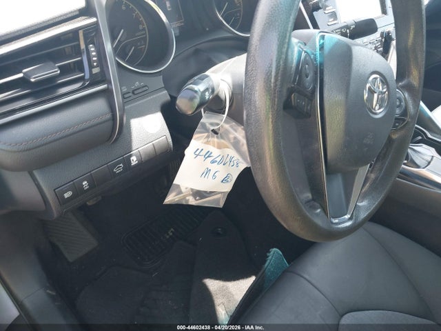 4T1B11HK5KU229735 Toyota CAMRY LE