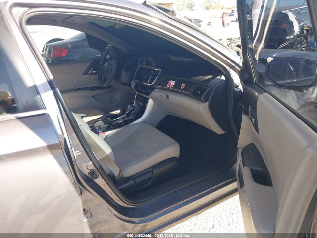 1HGCR2F79HA089237 Honda ACCORD EX