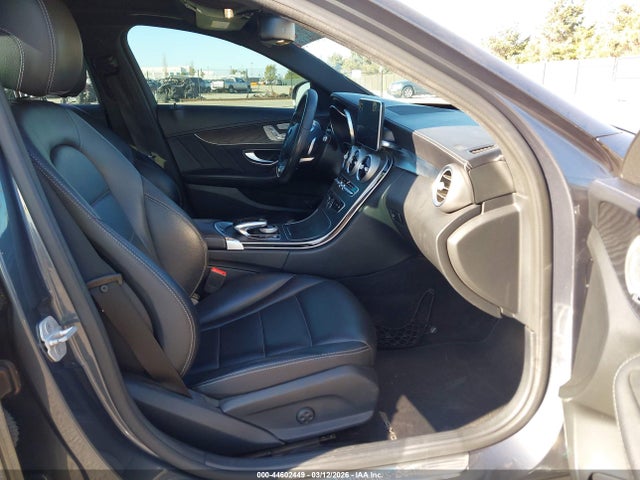 55SWF4KB1FU013430 Mercedes-Benz C 300 Sport 4matic