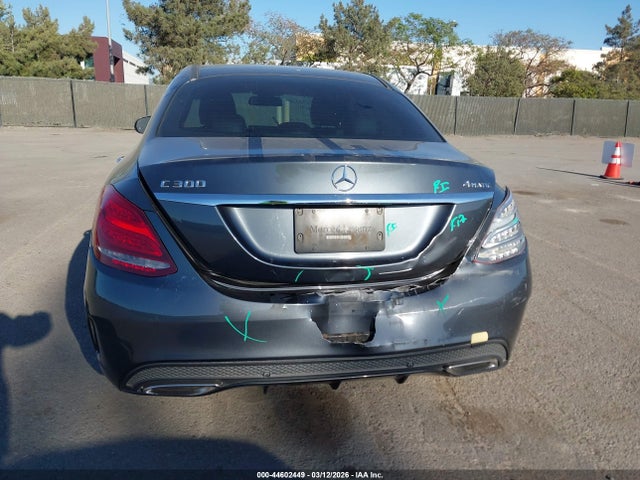 55SWF4KB1FU013430 Mercedes-Benz C 300 Sport 4matic