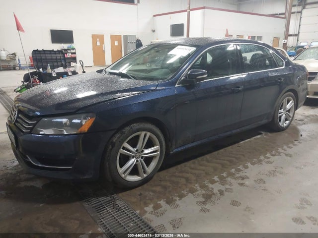 44602474 :رقم المزاد ، 1VWBT7A37EC077095 vin ، 2014 Volkswagen Passat 1.8t Se مزاد بيع