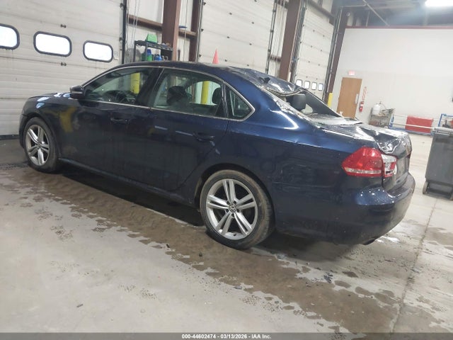 44602474 :رقم المزاد ، 1VWBT7A37EC077095 vin ، 2014 Volkswagen Passat 1.8t Se مزاد بيع