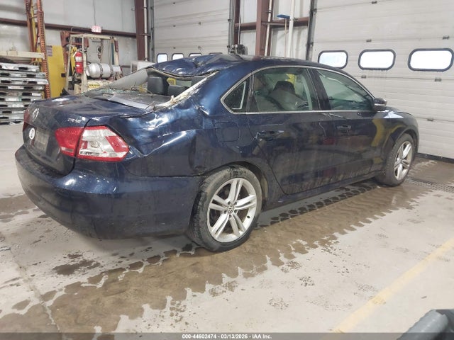 44602474 :رقم المزاد ، 1VWBT7A37EC077095 vin ، 2014 Volkswagen Passat 1.8t Se مزاد بيع