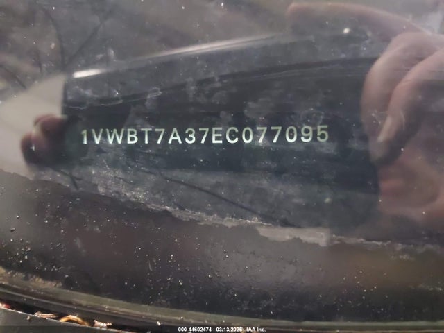44602474 :رقم المزاد ، 1VWBT7A37EC077095 vin ، 2014 Volkswagen Passat 1.8t Se مزاد بيع