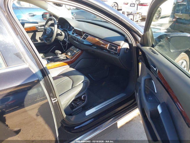 2011 AUDI A8 L WAURVAFD6BN021771 Photo 4