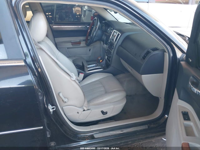 2007 Chrysler 300c მანქანა იყიდება აუქციონზე, vin: 2C3LA63H97H711897, აუქციონის ნომერი: 44602495